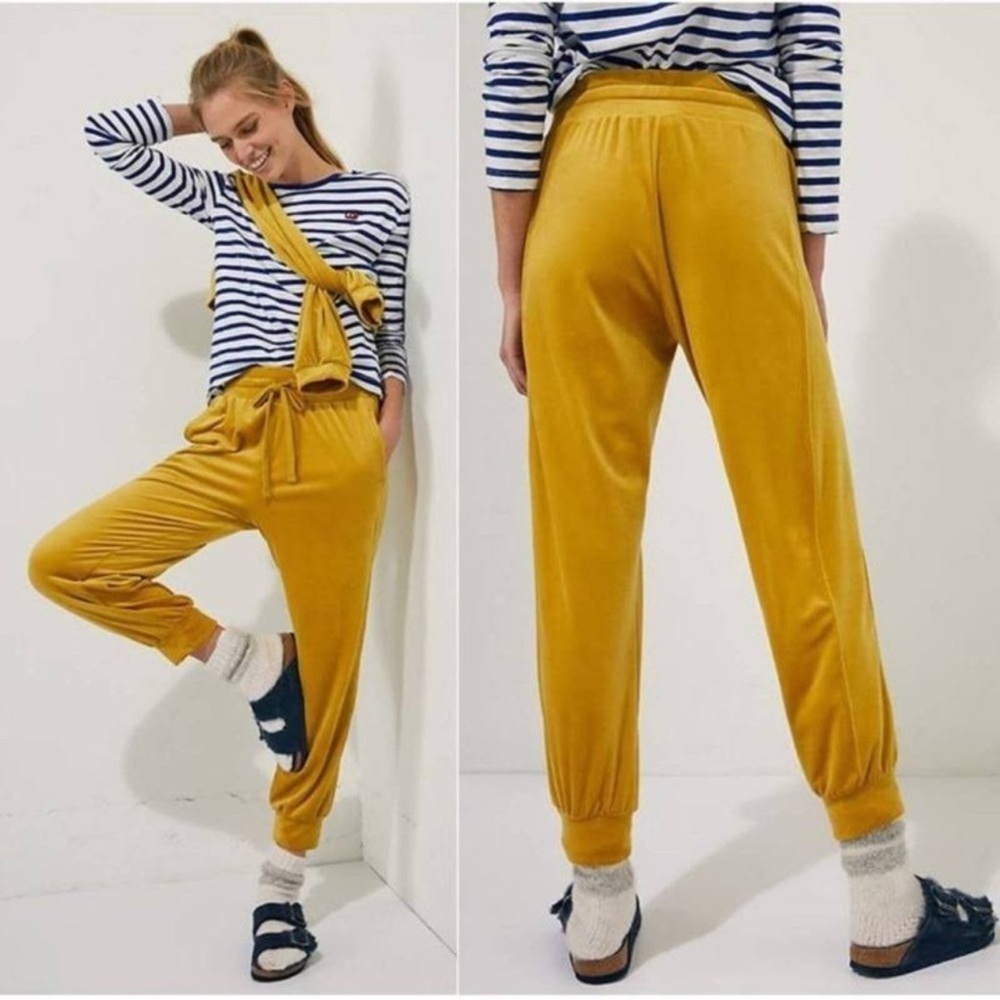 Anthropologie Saturday Sunday Merida Gold Velvet Sweats
